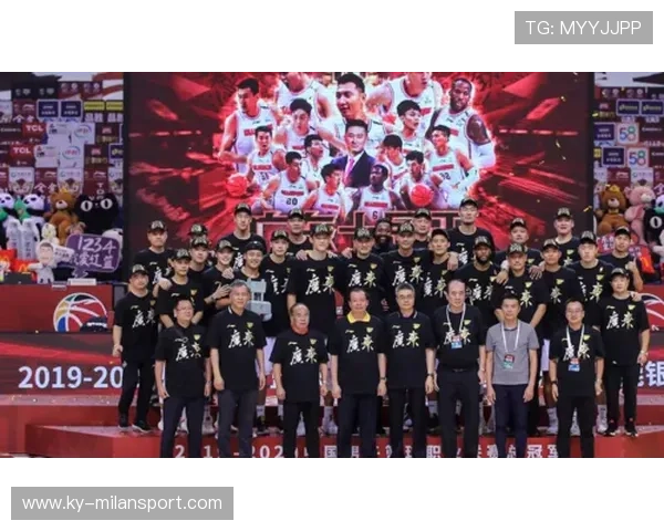 广东宏远争冠在即,豪门首轮大胜引人关注!,广东宏远正式完成重磅签约 广东宏远争冠在即,豪门首轮大胜引人关注!,广东宏远正式完成重磅签约